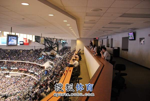米兰体育官网平台-球场幕后：比赛当天的幕后工作揭秘的简单介绍