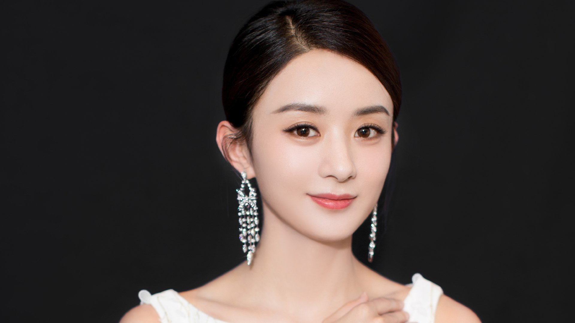 “滚球运动：精准控制与战术博弈的三叉湖较量”