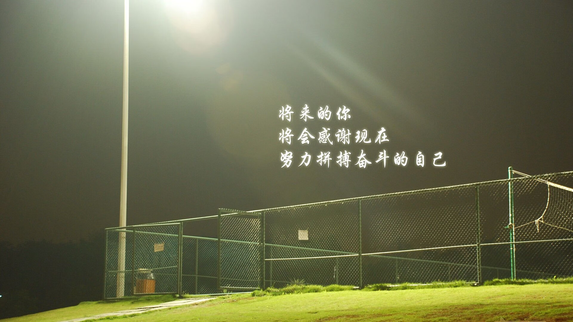特斯·冯·迪克：南非队的进攻核心，巧妙的脚步令对方防线头痛